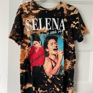 Selena Tshirt size M